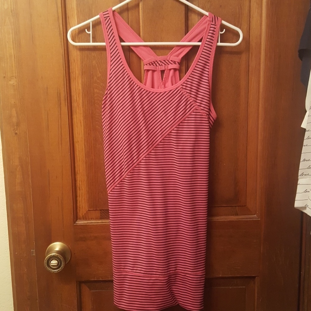 Tek gear yoga athletic Fitness tank top racerback