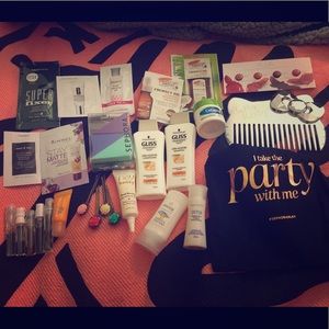 Mixture of beauty products 💕