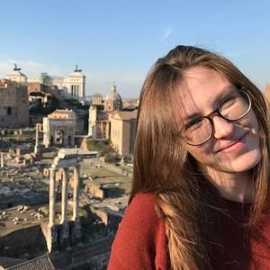 Meet your Posher, Casey