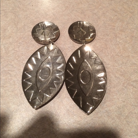 Earrings - Picture 2 of 2