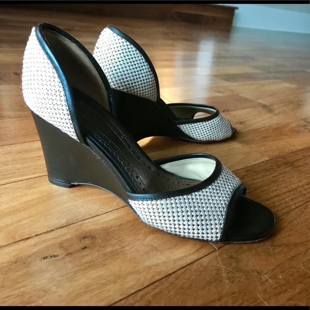 Classy Brooks Brothers Summer Heel