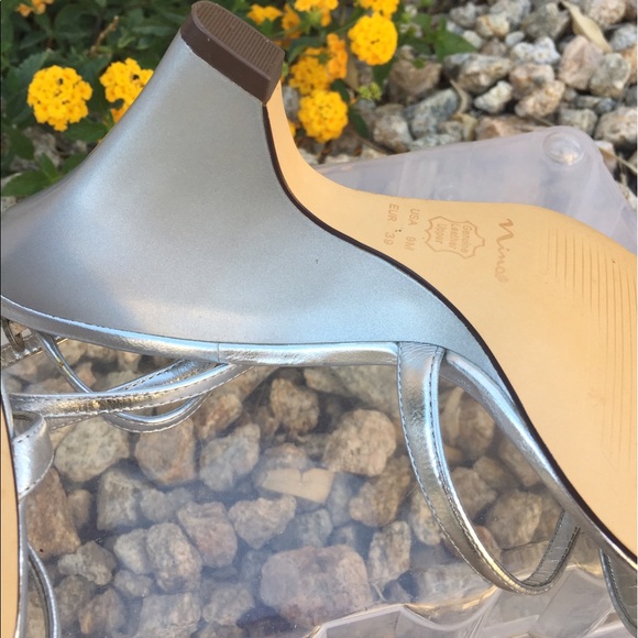NINA SLIVER ANKLE STRAPS SANDALS HEELS SZ 9 - Picture 6 of 6