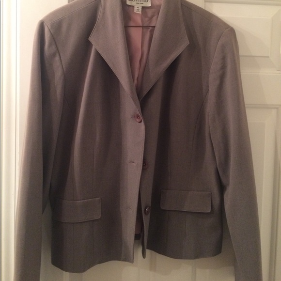 Size 16 Sharp Grey Julian Taylor Blazer - Picture 1 of 4