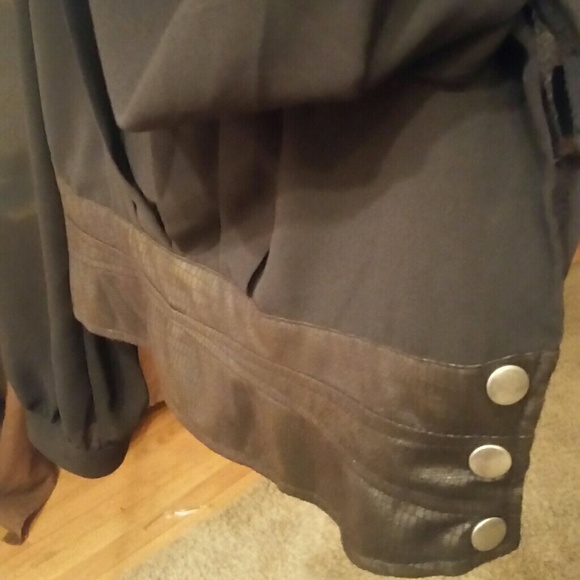 Double zero  blouse - Picture 4 of 4