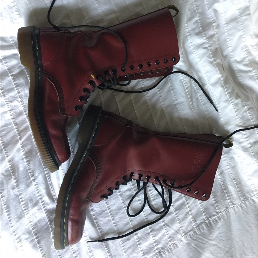 Doc Martin - tall maroon boot