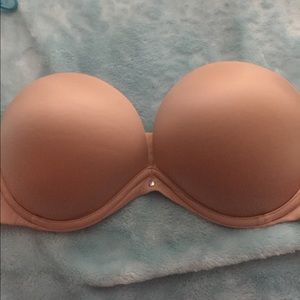 Victoria's Secret strapless 38C nude bra