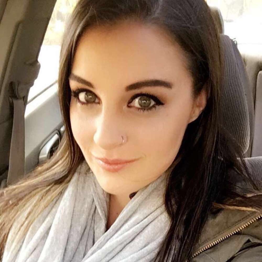 Meet your Posher, Samantha