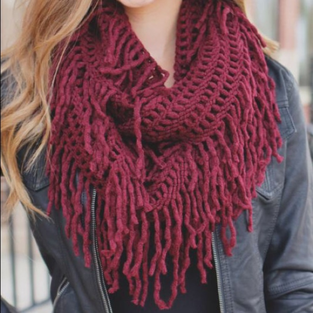 New Infinity Fringe Scarf Burgundy