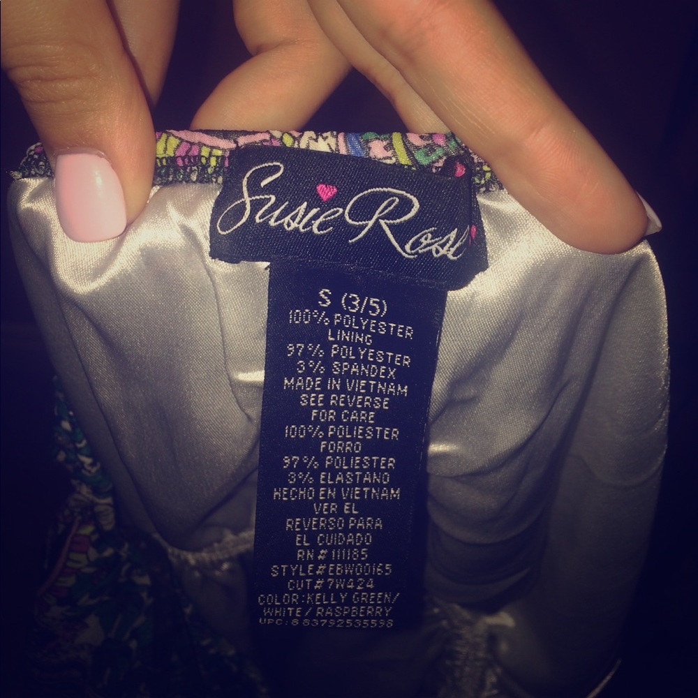 Spring dress 👗 🌸 - Picture 2 of 2