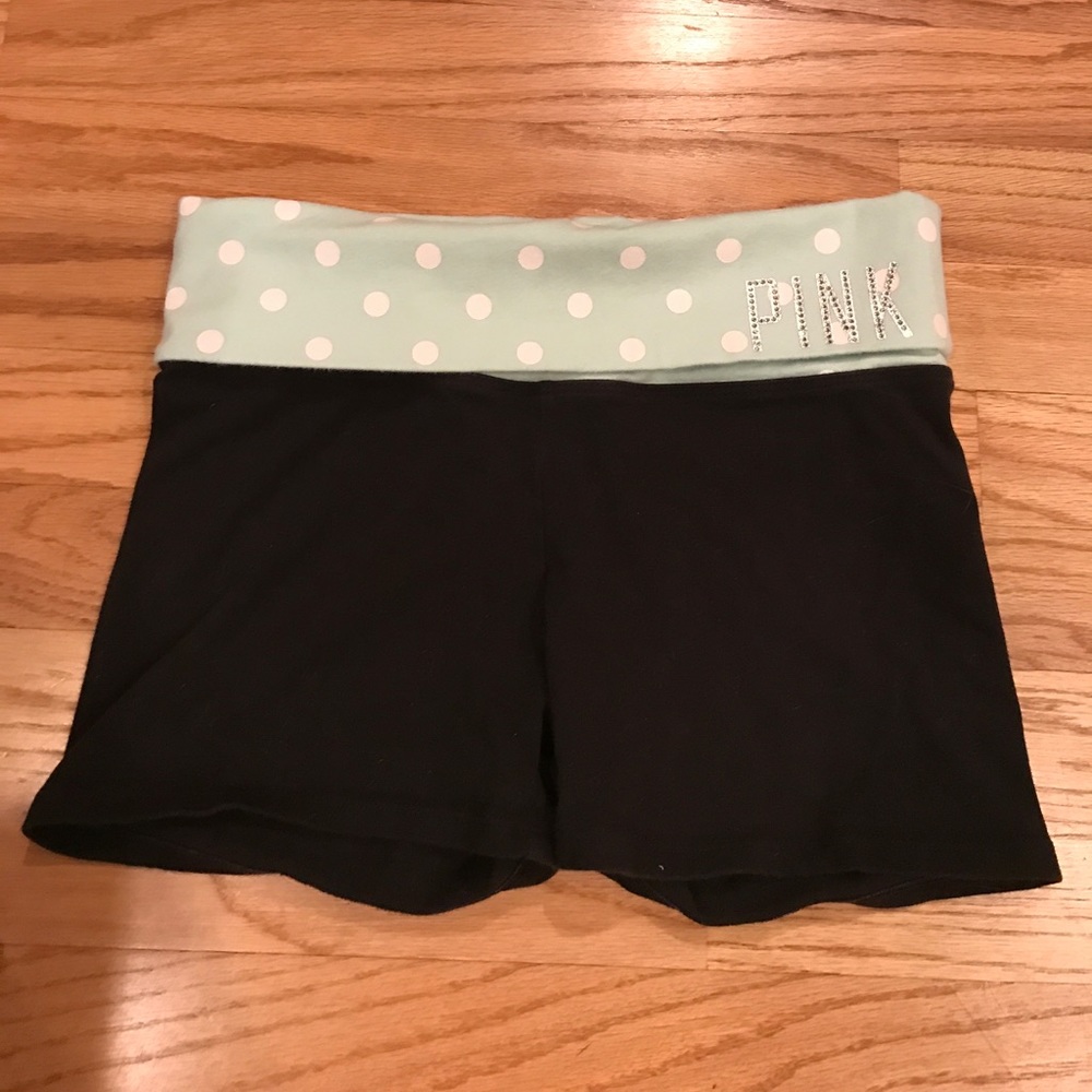 VS Pink yoga shortie XS