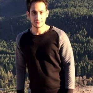 Meet your Posher, Saeid