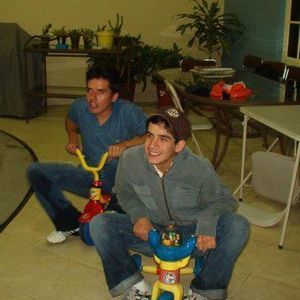 Meet your Posher, Juan marcelo