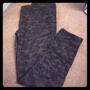 Camo jeans