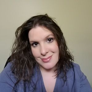 Meet your Posher, Shena