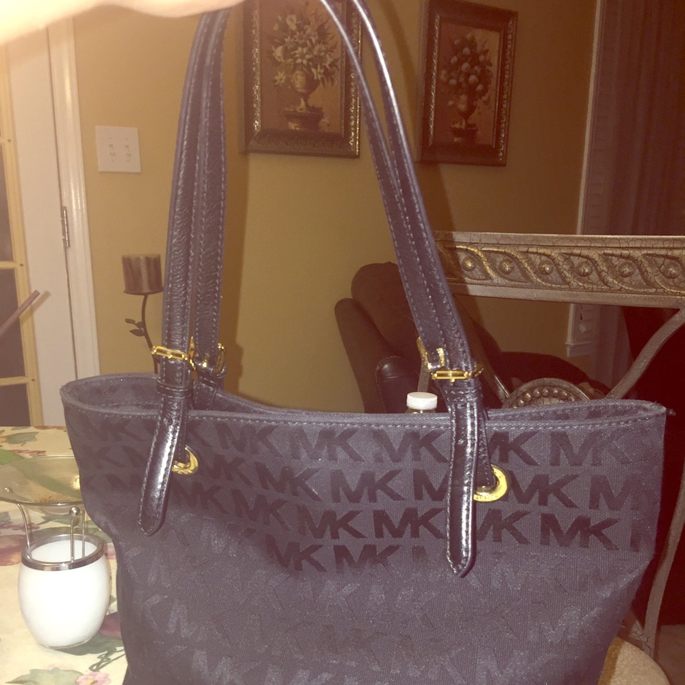 MICHEAL KORS BAG