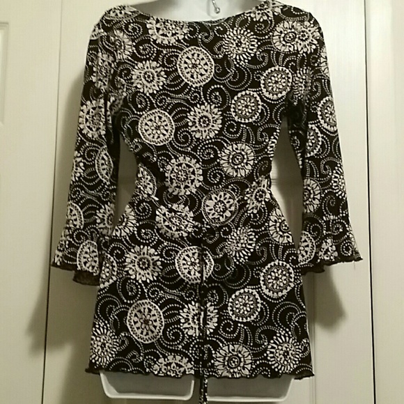 Top - Picture 5 of 8