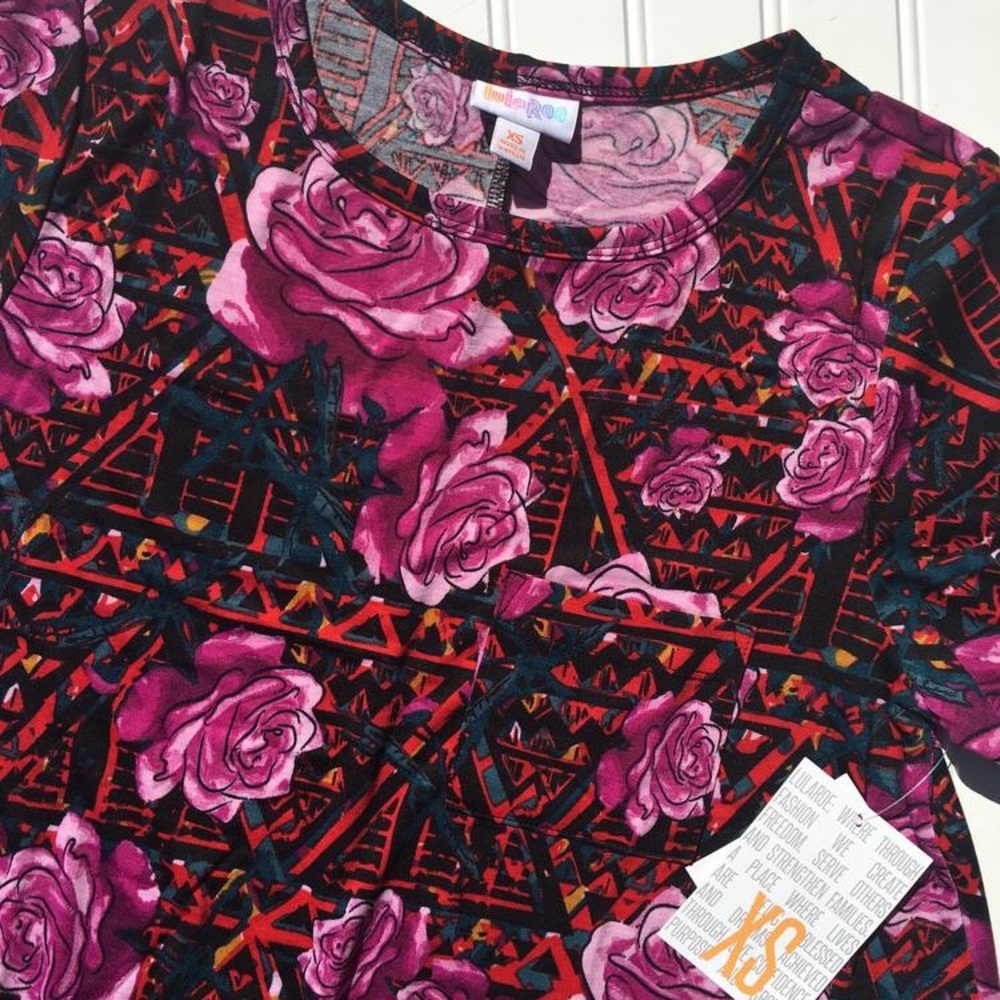 Lularoe NWT Carly XS