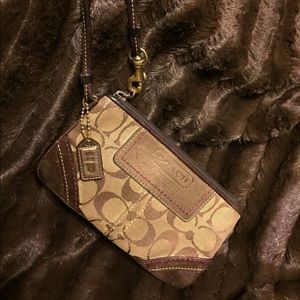Used Coach Wristlet