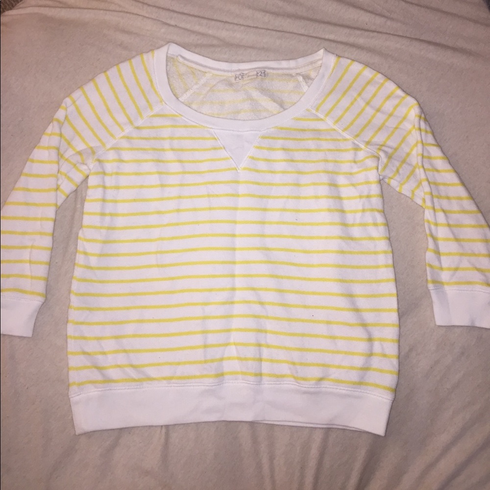 Forever 21 Cropped 3/4 Sleeved Sweater