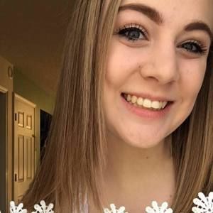 Meet your Posher, Alaina