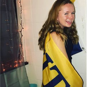 Meet your Posher, Jane