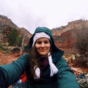 Meet your Posher, Maia