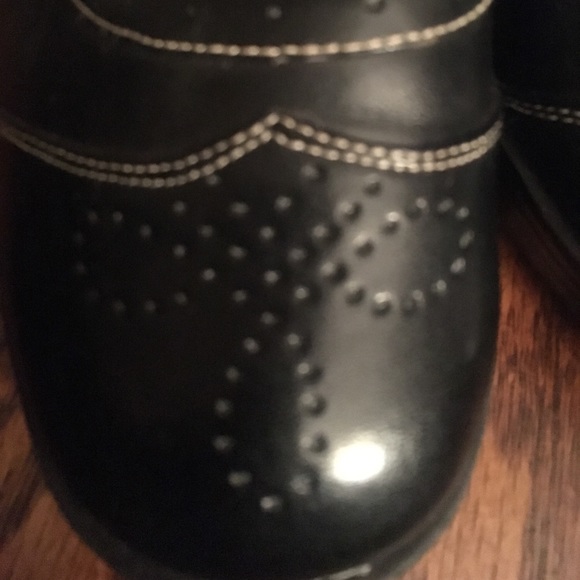 Size 6 Hot Cakes heels - Picture 5 of 5