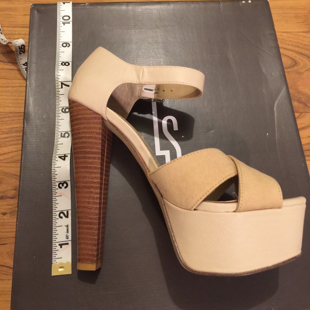 Leila Stone platform shoes - Picture 4 of 4