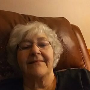 Meet your Posher, Joann