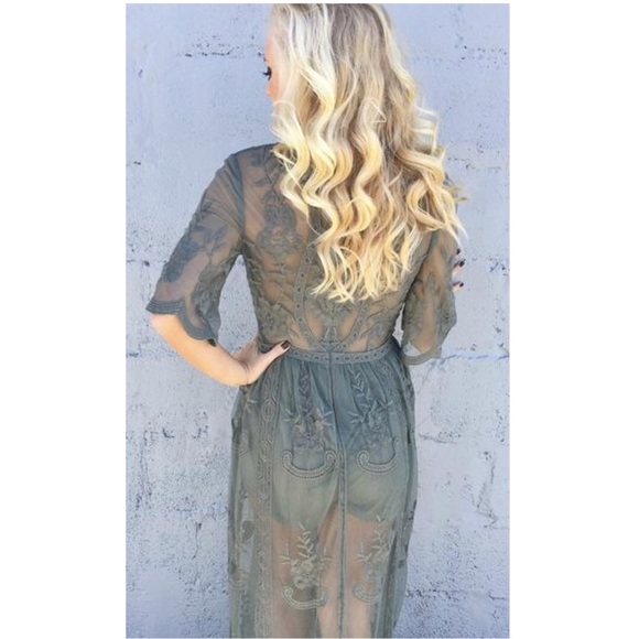 Live in Luxe Lace Maxi Dress - Picture 2 of 8
