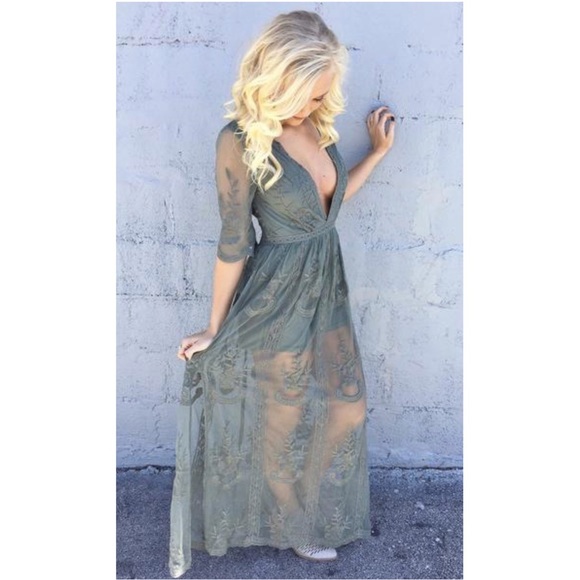 Live in Luxe Lace Maxi Dress - Picture 3 of 8