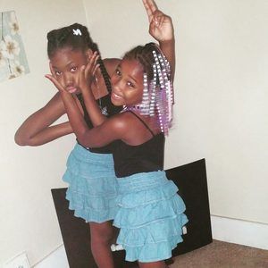 Meet your Posher, Lala