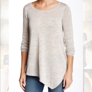 Tambrel C Asymmetric Hem Sweater