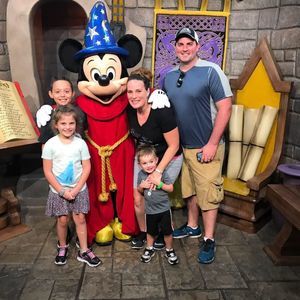 Meet your Posher, Lindsey