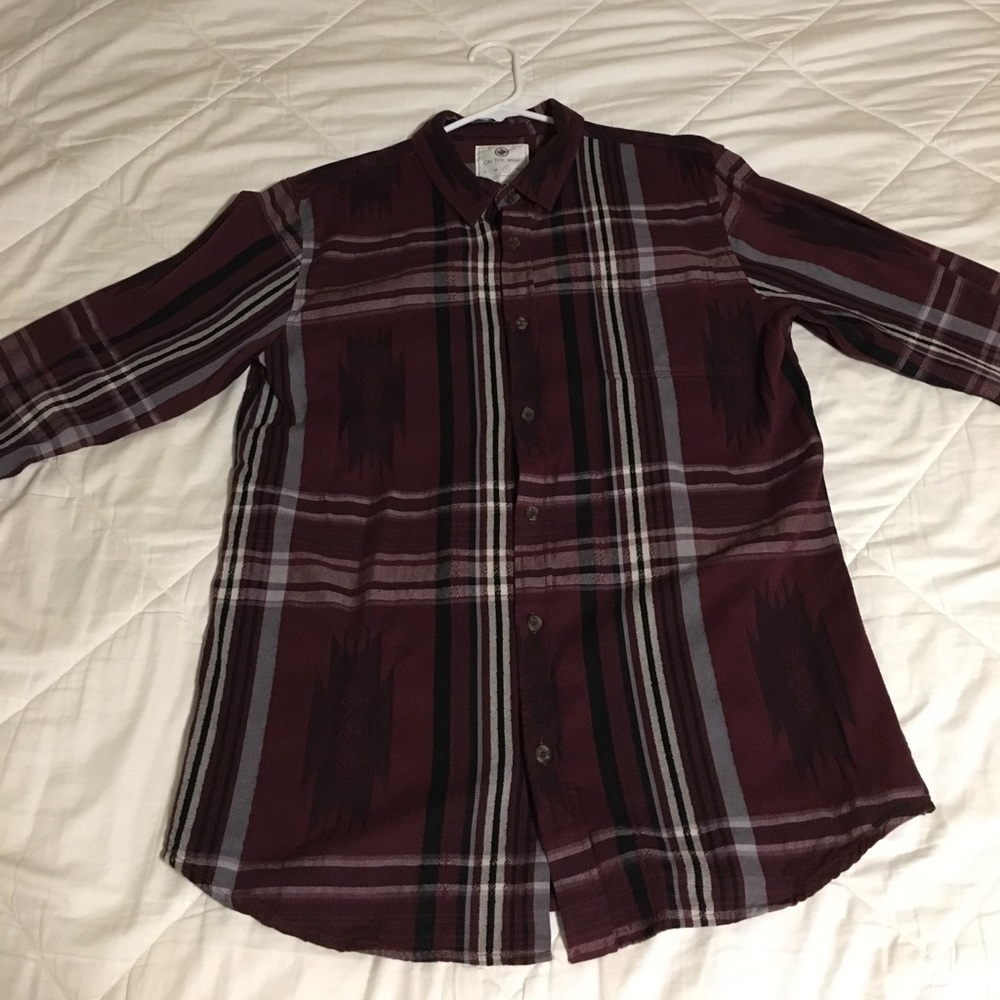 Large On The Byas Long Sleeve Flannel type shirt🔥