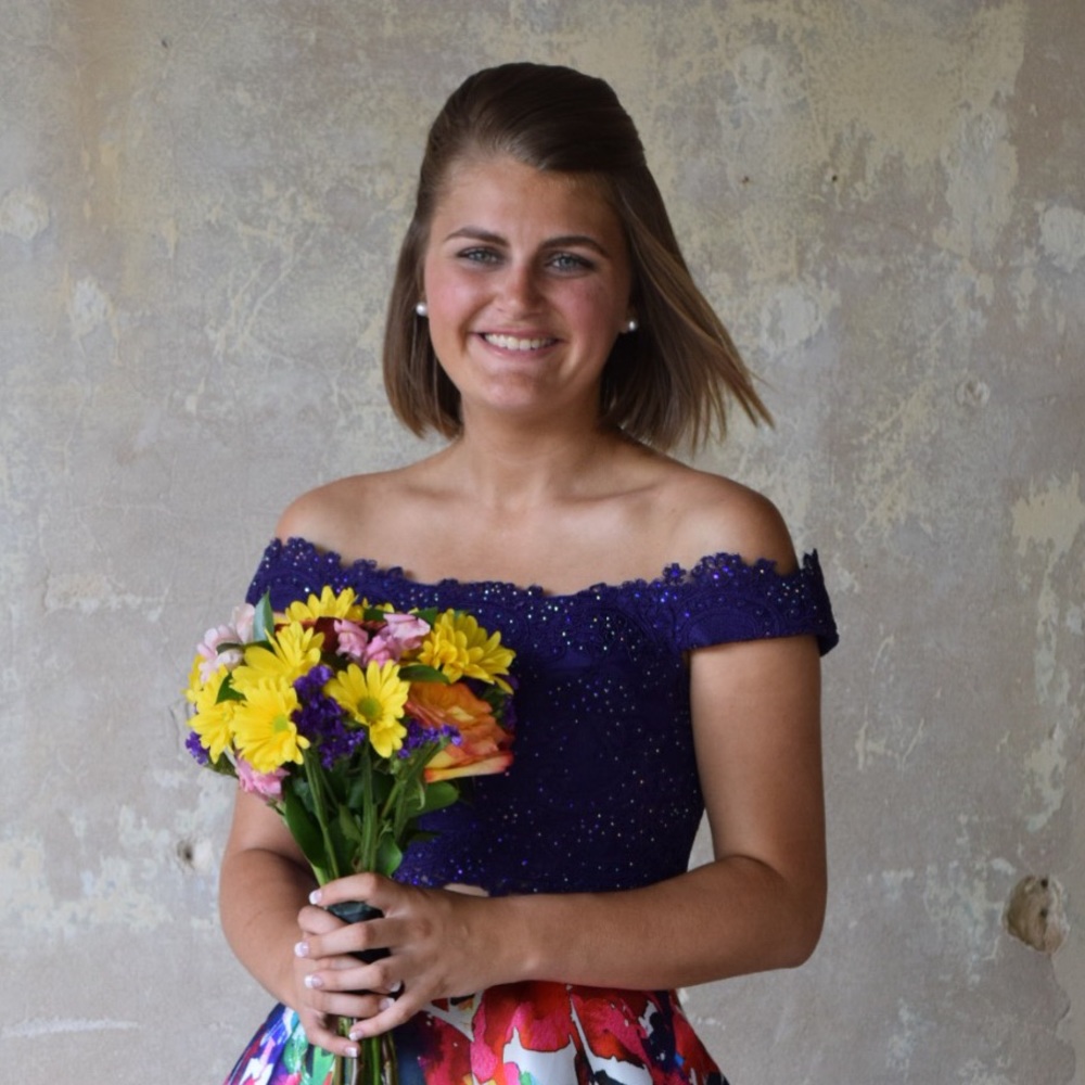 Meet your Posher, Lizzi