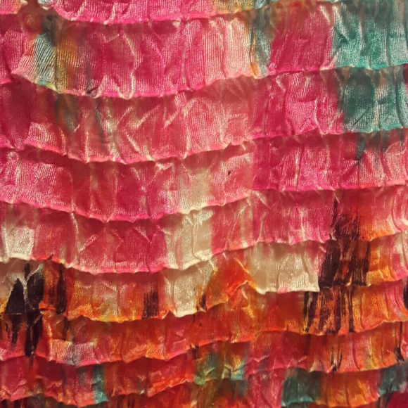 Ruffled tank - Picture 3 of 3