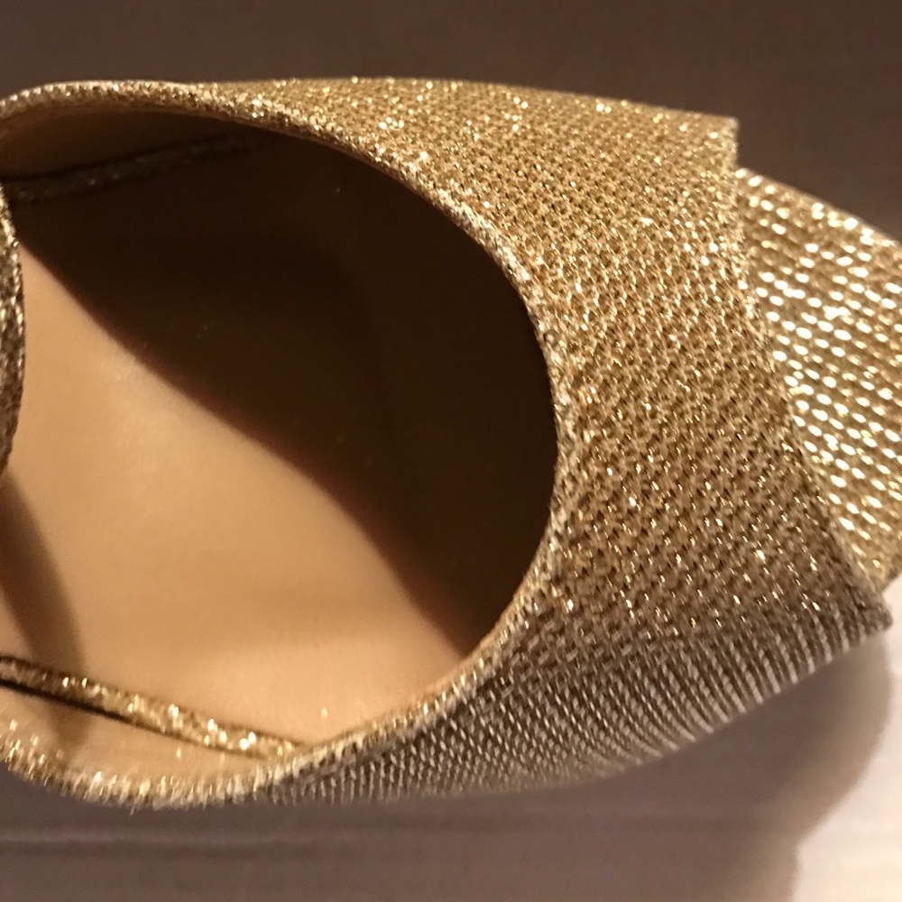 Heels - Picture 4 of 5