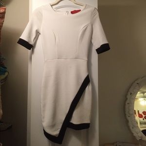 Tight white short sleeve dress