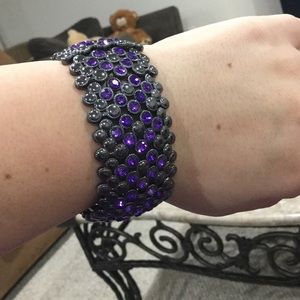 Purple stome bracelet