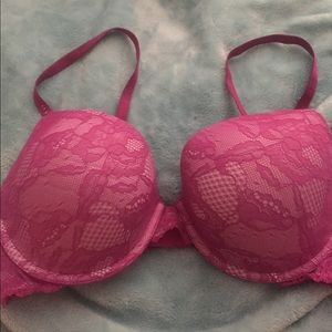Victoria's Secret 38C bra
