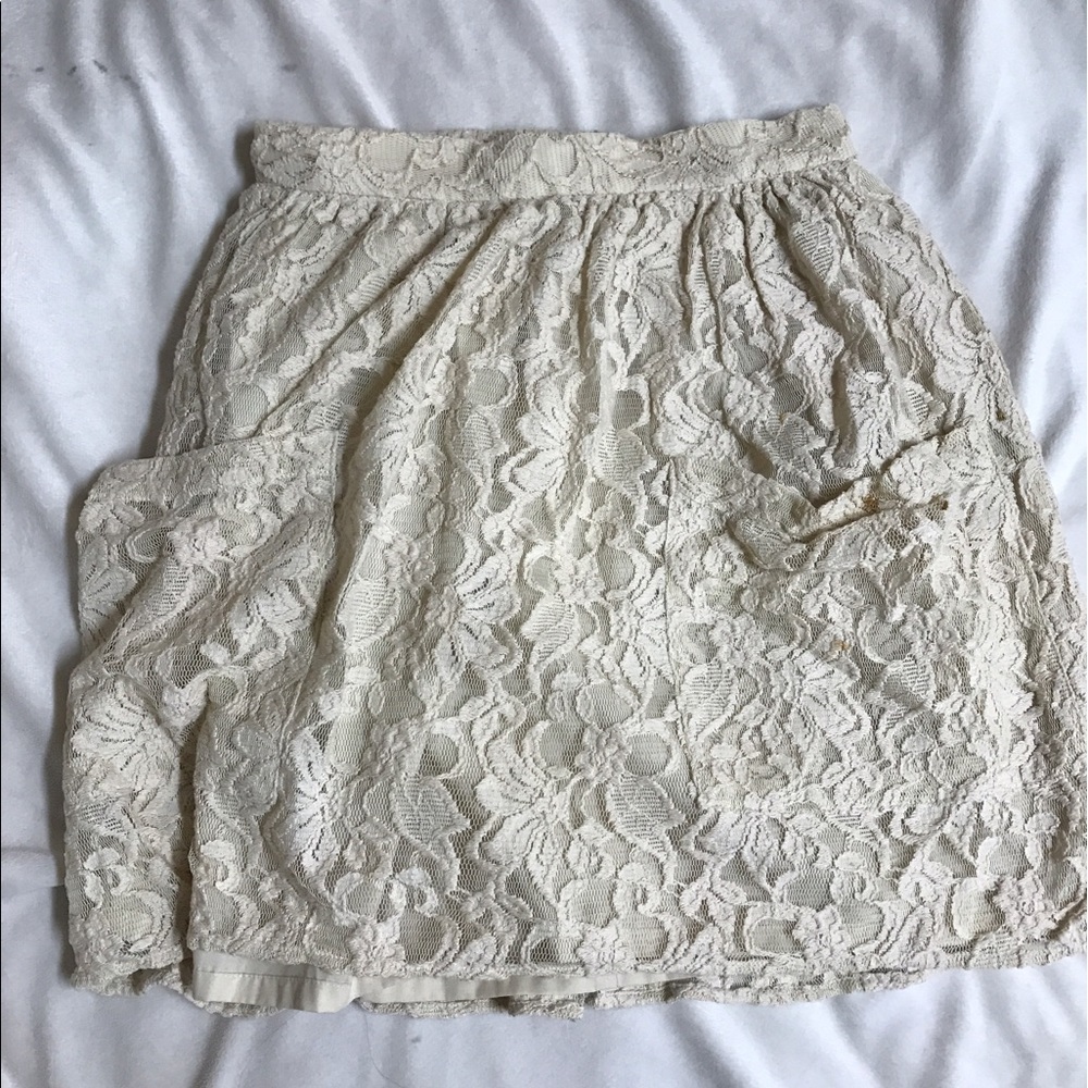 ✨ Buy 2, Get 1 Free ✨UO Cream Lace Skirt