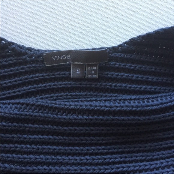 NWOT Vince sweater -size small - Picture 4 of 5