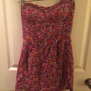 Beautiful summer dress $10 SALE