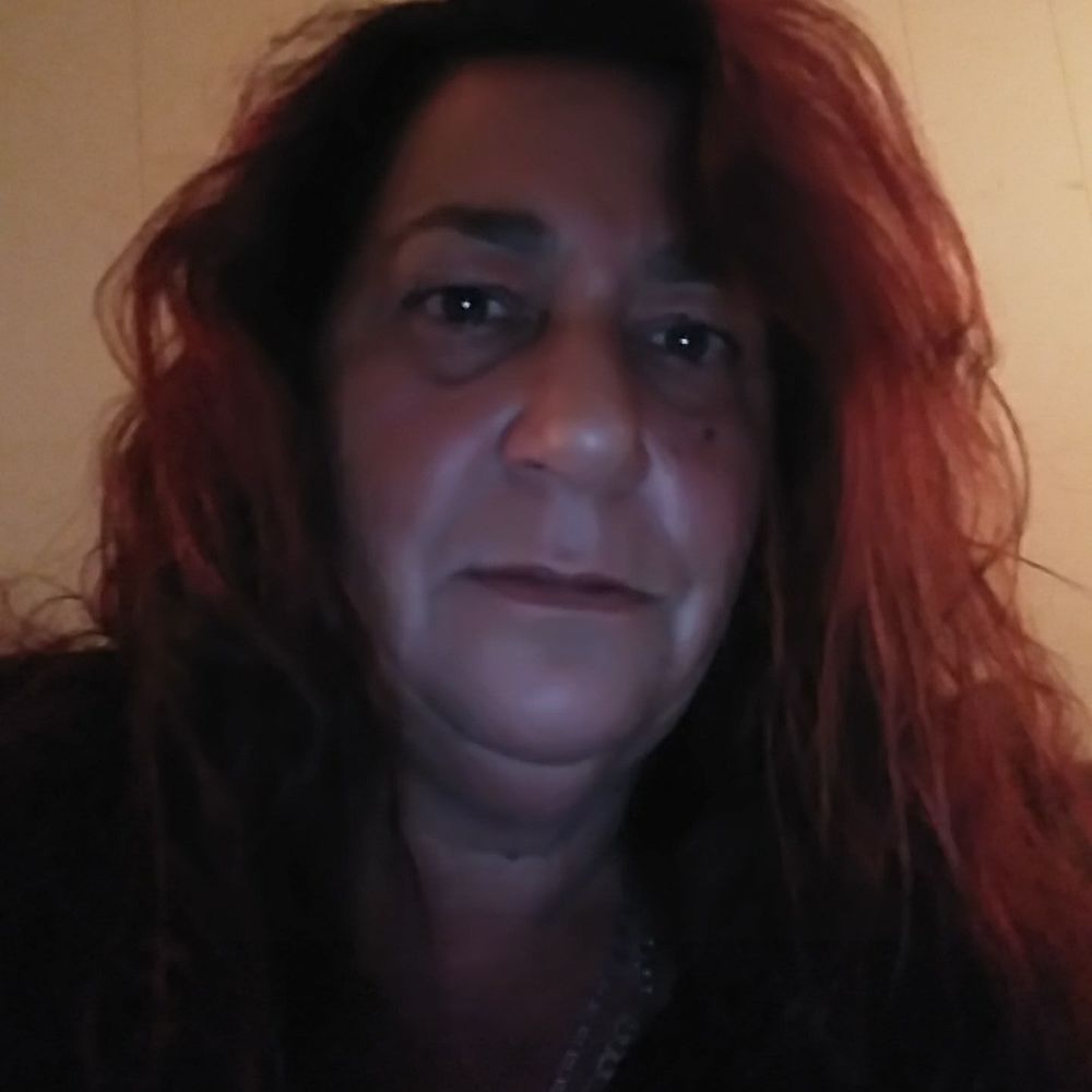 Meet your Posher, Liz