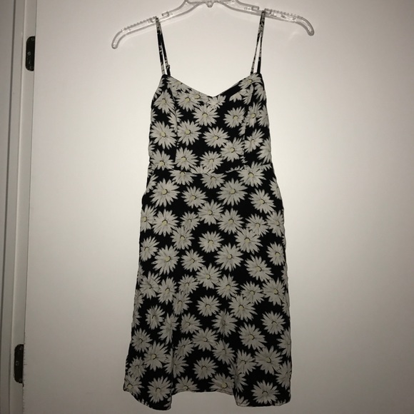SO Dresses & Skirts - SO Daisy Sun Dress