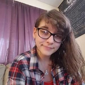 Meet your Posher, Danni