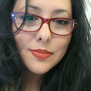 Meet your Posher, Lidia