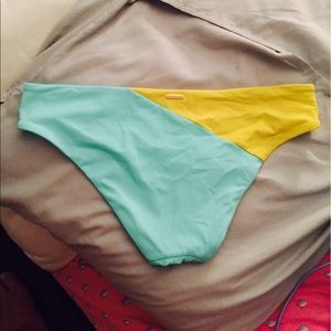 Victoria's Secret "The Classic Hipster" Bottoms