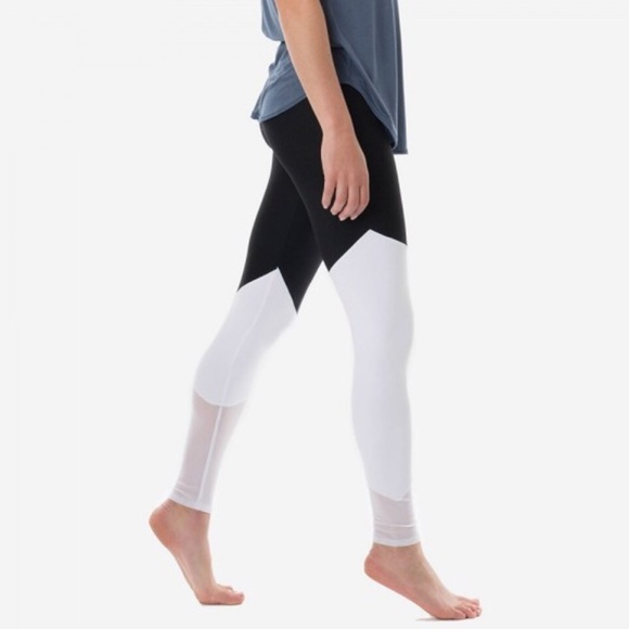 ALO Yoga Pants - NWT High Waisted Picasso Mesh Leggings GTS